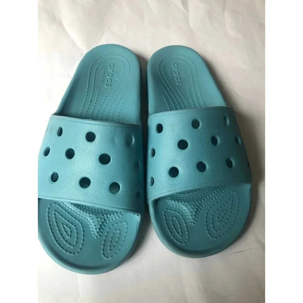 Crocs slide sandals size 5M/7W